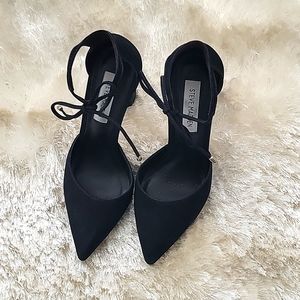 Steve Madden Pamperd Nubuck Black  Heels - Gently Loved Sz 6.5 US